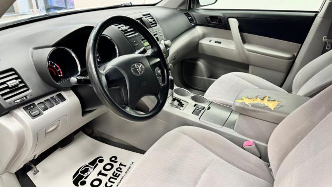 Toyota Highlander II (XU40) с пробегом 2008 года, цена 1 570 000 рублей, 166480 км, внедорожник, Автокод Объявления