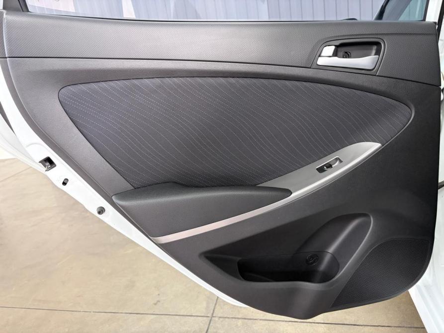 Hyundai Solaris I Рестайлинг Краснодар  - изображение 17