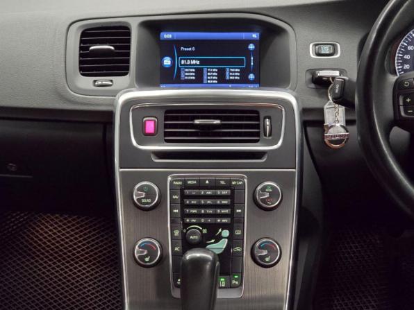 Volvo V60 I с пробегом 2012 года, цена 1 070 000 рублей, 101000 км, универсал, Автокод Объявления