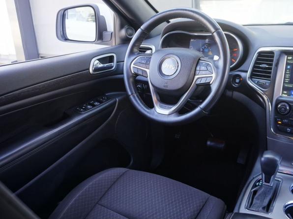 Jeep Grand Cherokee IV (WK2) Рестайлинг с пробегом 2018 года, цена 3 150 000 рублей, 160649 км, внедорожник, Автокод Объявления