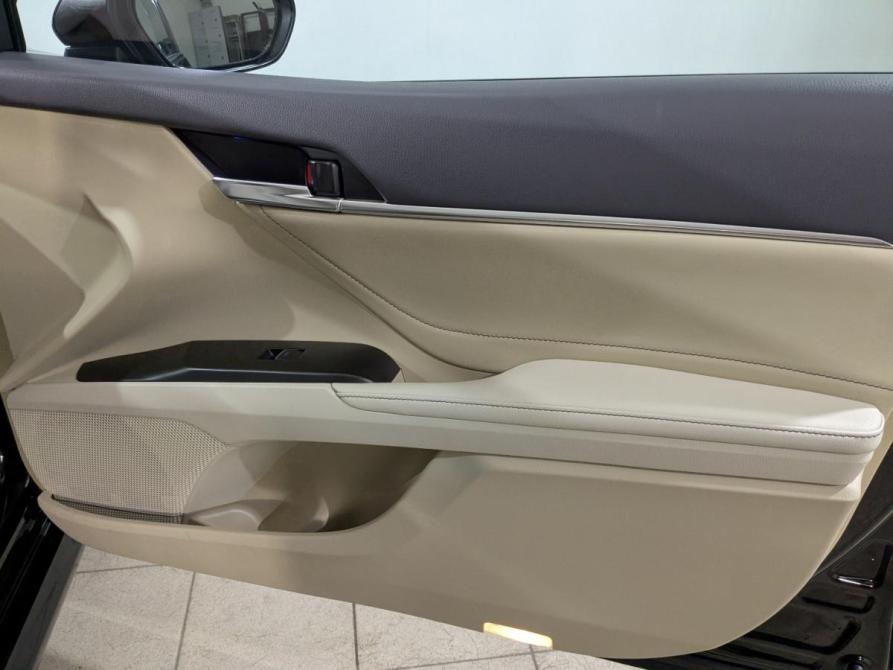 Toyota Camry VIII (XV70) Рестайлинг Химки  - изображение 25