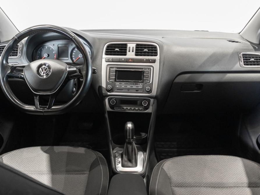Volkswagen Polo V Рестайлинг Казань  - изображение 6