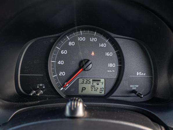 Toyota Vitz III (XP130) с пробегом 2012 года, цена 900 000 рублей, 77210 км, хэтчбек, Автокод Объявления