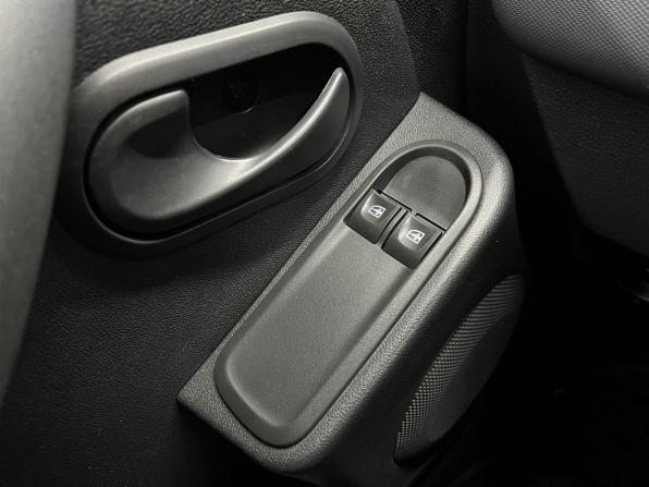 Renault Duster I Рестайлинг с пробегом 2016 года, цена 1 080 000 рублей, 87321 км, внедорожник, Автокод Объявления