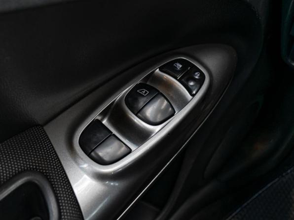 Nissan Juke I с пробегом 2011 года, цена 979 000 рублей, 197136 км, внедорожник, Автокод Объявления