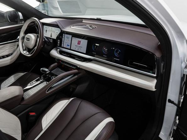 Geely Monjaro I с пробегом 2024 года, цена 3 650 000 рублей, 25639 км, внедорожник, Автокод Объявления