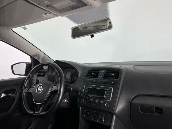 Volkswagen Polo V Рестайлинг с пробегом 2018 года, цена 1 199 000 рублей, 95000 км, седан, Автокод Объявления