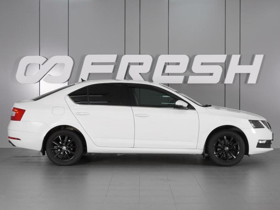 Skoda Octavia III (A7) Рестайлинг Минеральные Воды  - изображение 5