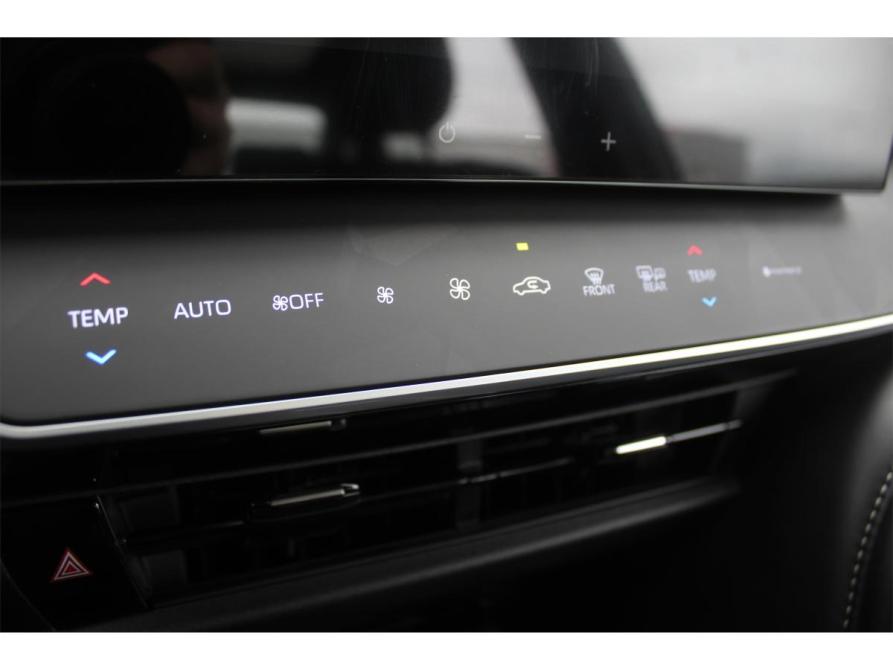 Toyota Camry IX (XV80) Краснодар  - изображение 31