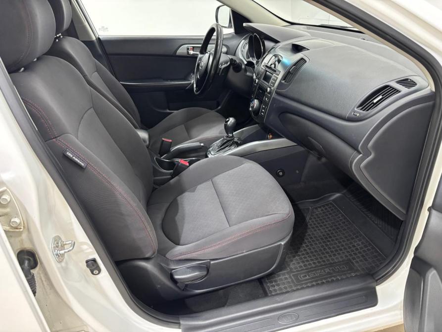 Kia Cerato II Азнакаево  - изображение 16