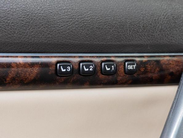 Toyota Land Cruiser 200 Series с пробегом 2011 года, цена 3 250 000 рублей, 218163 км, внедорожник, Автокод Объявления