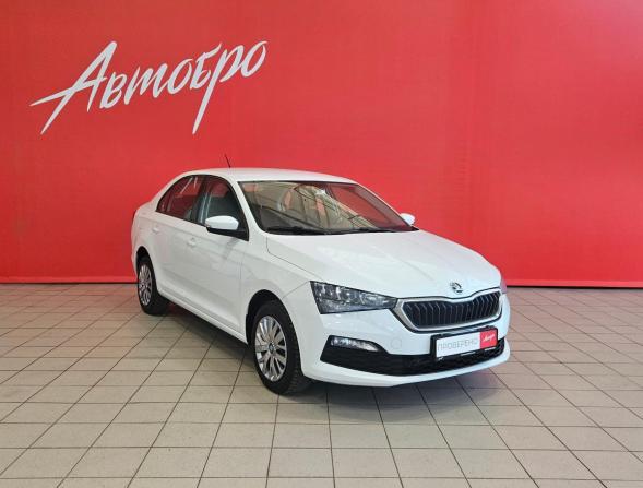Skoda Rapid II с пробегом 2022 года, цена 1 535 000 рублей, 134356 км, лифтбек, Автокод Объявления