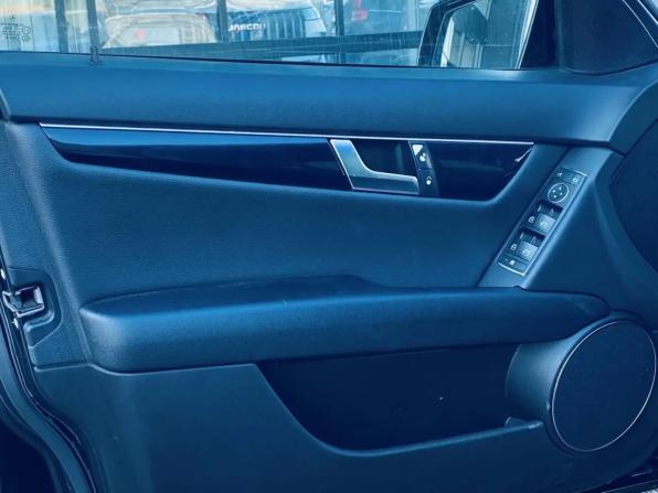 Mercedes-Benz C-Класс III (W204) Рестайлинг с пробегом 2012 года, цена 1 350 000 рублей, 194474 км, седан, Автокод Объявления