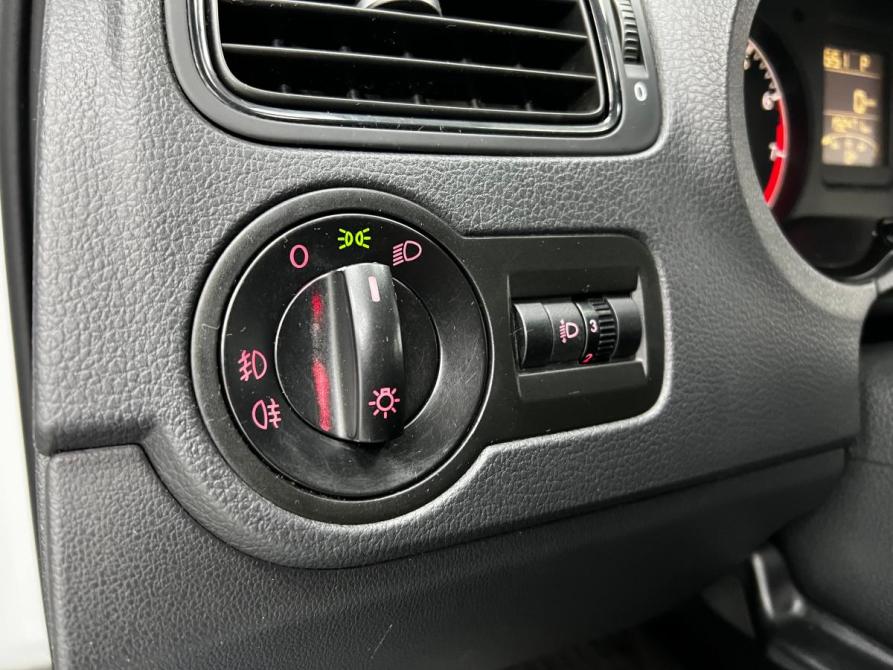 Volkswagen Polo V Рестайлинг Казань  - изображение 13