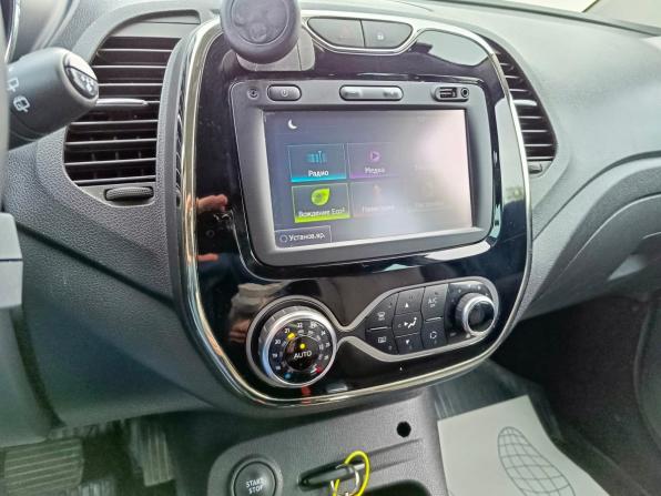 Renault Kaptur I с пробегом 2018 года, цена 1 529 000 рублей, 145114 км, внедорожник, Автокод Объявления