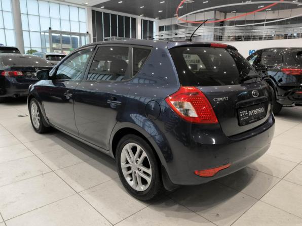 Kia Ceed I Рестайлинг с пробегом 2010 года, цена 920 000 рублей, 98224 км, хэтчбек, Автокод Объявления