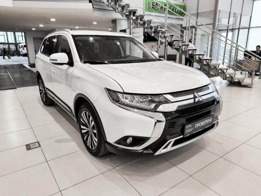 Mitsubishi Outlander III Рестайлинг 3 Казань  - изображение 3