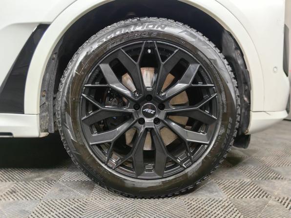 BMW X7 I (G07) Рестайлинг с пробегом 2023 года, цена 10 150 000 рублей, 115914 км, внедорожник, Автокод Объявления