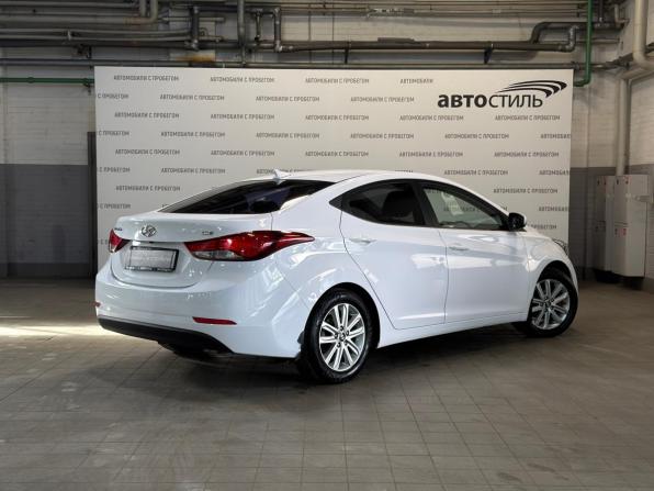 Hyundai Elantra V (MD) Рестайлинг с пробегом 2014 года, цена 1 029 000 рублей, 143000 км, седан, Автокод Объявления
