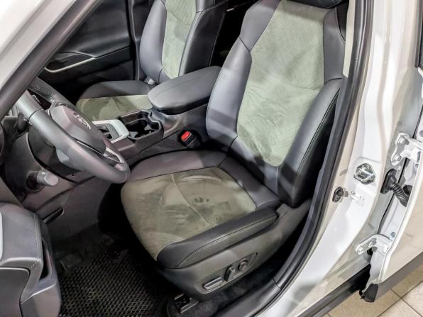 Toyota RAV4 V (XA50) с пробегом 2025 года, цена 4 100 000 рублей, 3933 км, внедорожник, Автокод Объявления