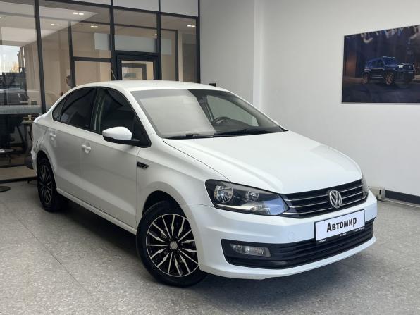Volkswagen Polo V Рестайлинг с пробегом 2016 года, цена 1 000 000 рублей, 130960 км, седан, Автокод Объявления