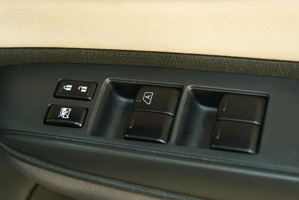 Nissan Note II Рестайлинг Омск  - изображение 9