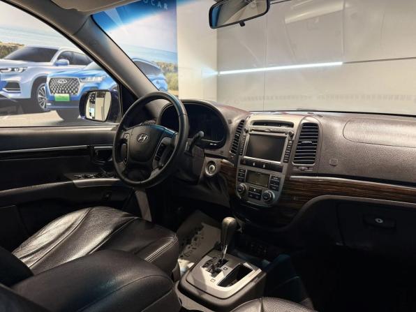 Hyundai Santa Fe II Рестайлинг с пробегом 2011 года, цена 1 420 000 рублей, 258280 км, внедорожник, Автокод Объявления