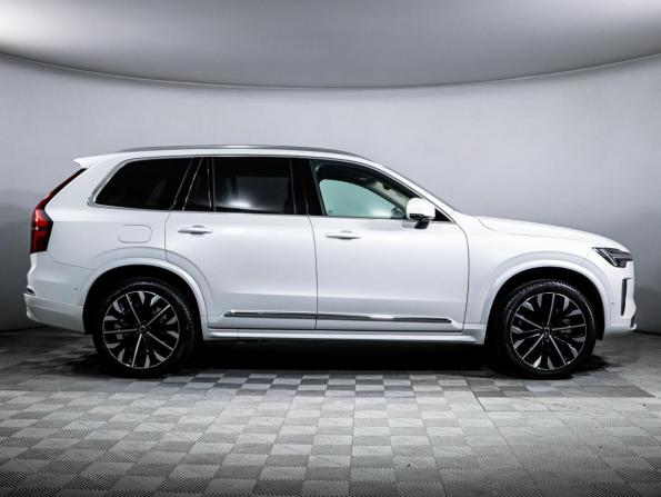 Volvo XC90 II Рестайлинг 2 с пробегом 2025 года, цена 8 200 000 рублей, 11605 км, внедорожник, Автокод Объявления