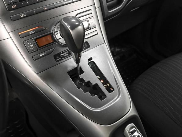Toyota Auris I с пробегом 2008 года, цена 654 000 рублей, 228627 км, хэтчбек, Автокод Объявления