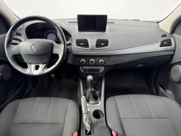 Renault Fluence I Рестайлинг с пробегом 2013 года, цена 750 000 рублей, 161652 км, седан, Автокод Объявления
