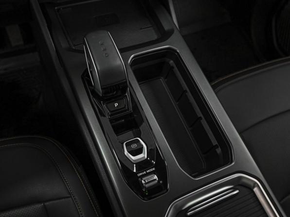 Geely Okavango I Рестайлинг с пробегом 2024 года, цена 2 658 111 рублей, 7068 км, внедорожник, Автокод Объявления