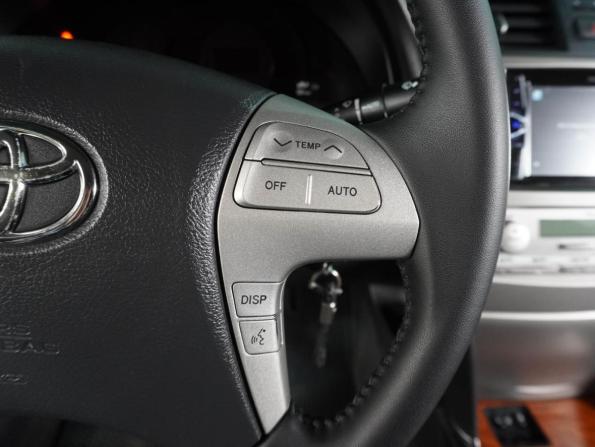 Toyota Camry VI (XV40) Рестайлинг с пробегом 2009 года, цена 899 030 рублей, 301683 км, седан, Автокод Объявления