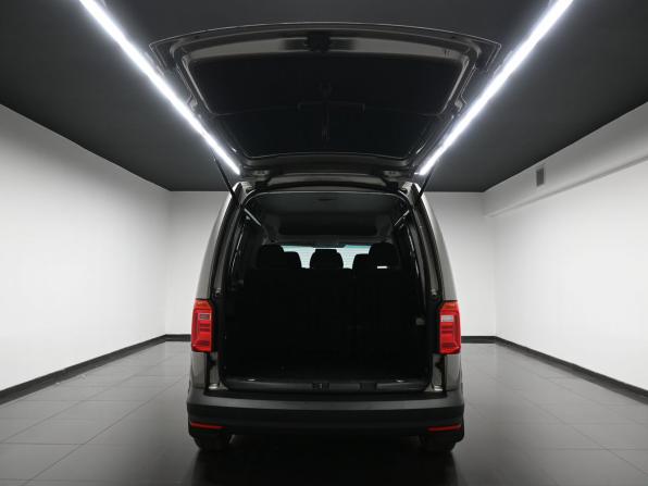 Volkswagen Caddy IV с пробегом 2020 года, цена 1 575 000 рублей, 203520 км, компактвэн, Автокод Объявления