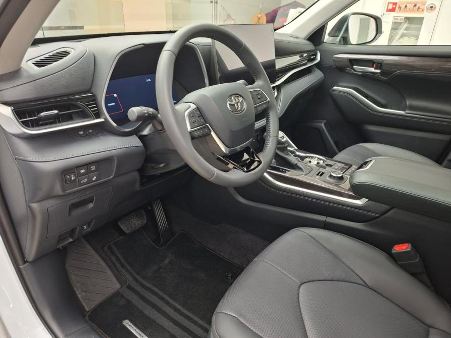 Toyota Highlander IV (XU70) Челябинск  - изображение 12
