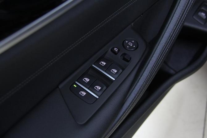 BMW 5 серии VII (G30/G31/G38) Рестайлинг с пробегом 2021 года, цена 3 988 000 рублей, 148695 км, седан, Автокод Объявления
