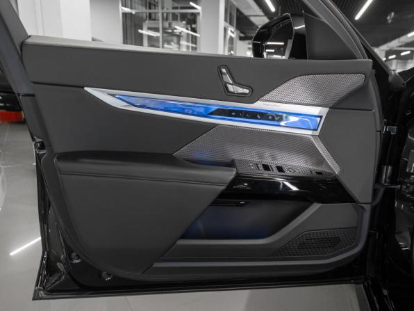 BMW 7 серии VII (G70) с пробегом 2023 года, цена 11 650 000 рублей, 73435 км, седан, Автокод Объявления