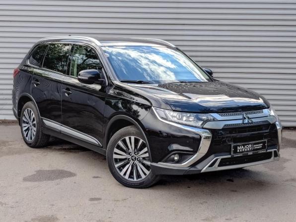 Mitsubishi Outlander III Рестайлинг 3 с пробегом 2020 года, цена 2 190 000 рублей, 104905 км, внедорожник, Автокод Объявления