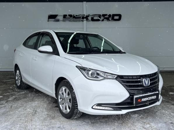 Changan Alsvin с пробегом 2023 года, цена 1 059 600 рублей, 40080 км, седан, Автокод Объявления