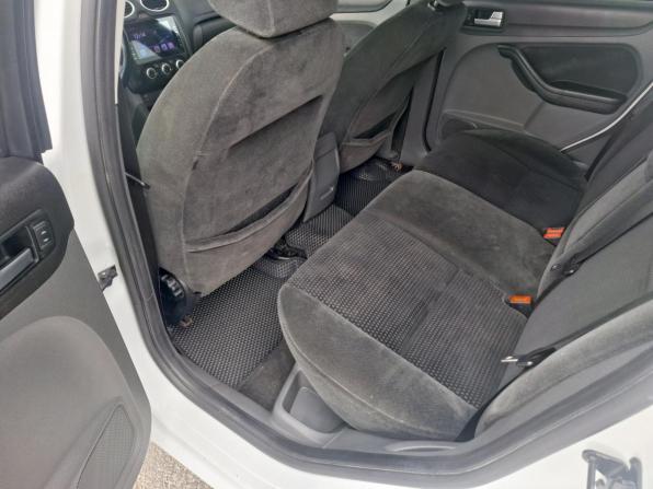 Ford Focus II с пробегом 2007 года, цена 435 000 рублей, 178187 км, хэтчбек, Автокод Объявления