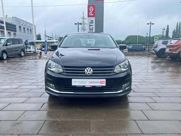 Volkswagen Polo V Рестайлинг с пробегом 2018 года, цена 1 395 000 рублей, 71204 км, седан, Автокод Объявления