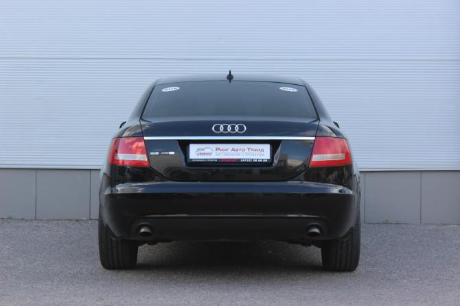Audi A6 III (C6) с пробегом 2004 года, цена 817 000 рублей, 271992 км, седан, Автокод Объявления