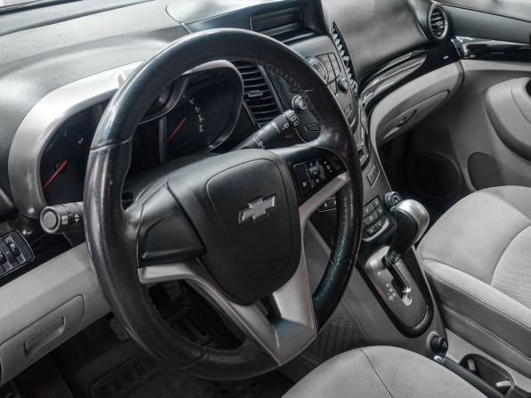 Chevrolet Orlando I с пробегом 2013 года, цена 1 549 900 рублей, 72000 км, компактвэн, Автокод Объявления