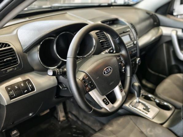 Kia Sorento II с пробегом 2012 года, цена 1 695 000 рублей, 137000 км, внедорожник, Автокод Объявления
