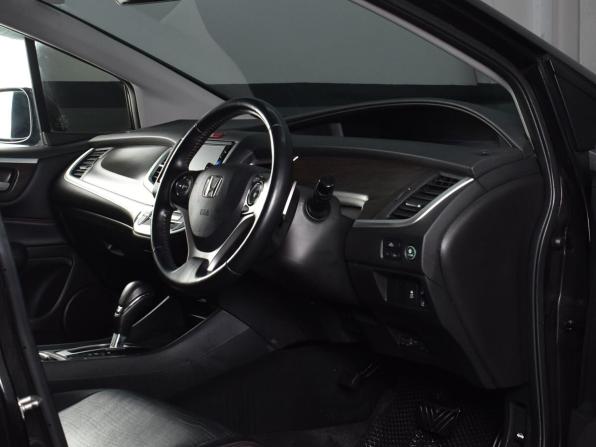 Honda Jade I с пробегом 2015 года, цена 1 399 995 рублей, 177467 км, компактвэн, Автокод Объявления