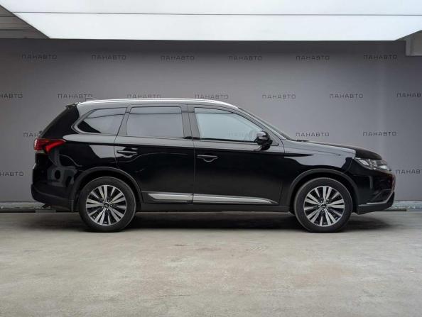 Mitsubishi Outlander III Рестайлинг 3 с пробегом 2020 года, цена 2 345 000 рублей, 120187 км, внедорожник, Автокод Объявления