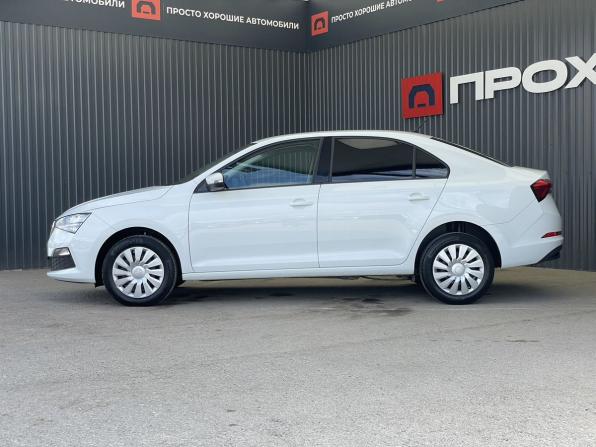 Skoda Rapid II с пробегом 2020 года, цена 1 447 000 рублей, 51980 км, лифтбек, Автокод Объявления