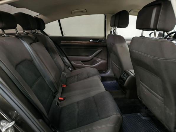 Volkswagen Passat B8 с пробегом 2015 года, цена 1 578 000 рублей, 188641 км, седан, Автокод Объявления
