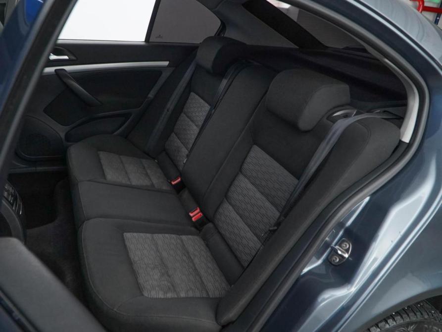Skoda Octavia II (A5) Рестайлинг Москва  - изображение 9