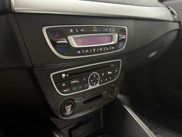 Renault Fluence I с пробегом 2012 года, цена 799 000 рублей, 124350 км, седан, Автокод Объявления
