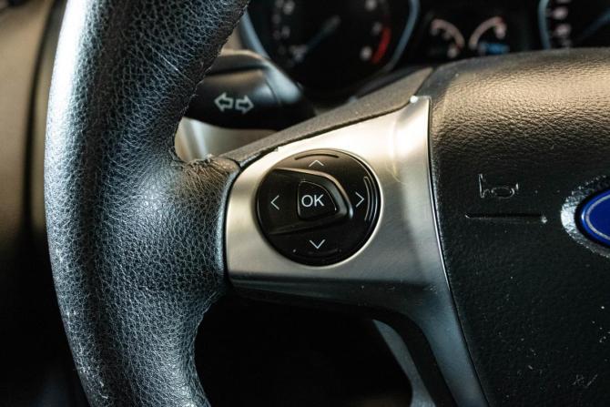 Ford Focus III с пробегом 2012 года, цена 790 000 рублей, 196909 км, седан, Автокод Объявления